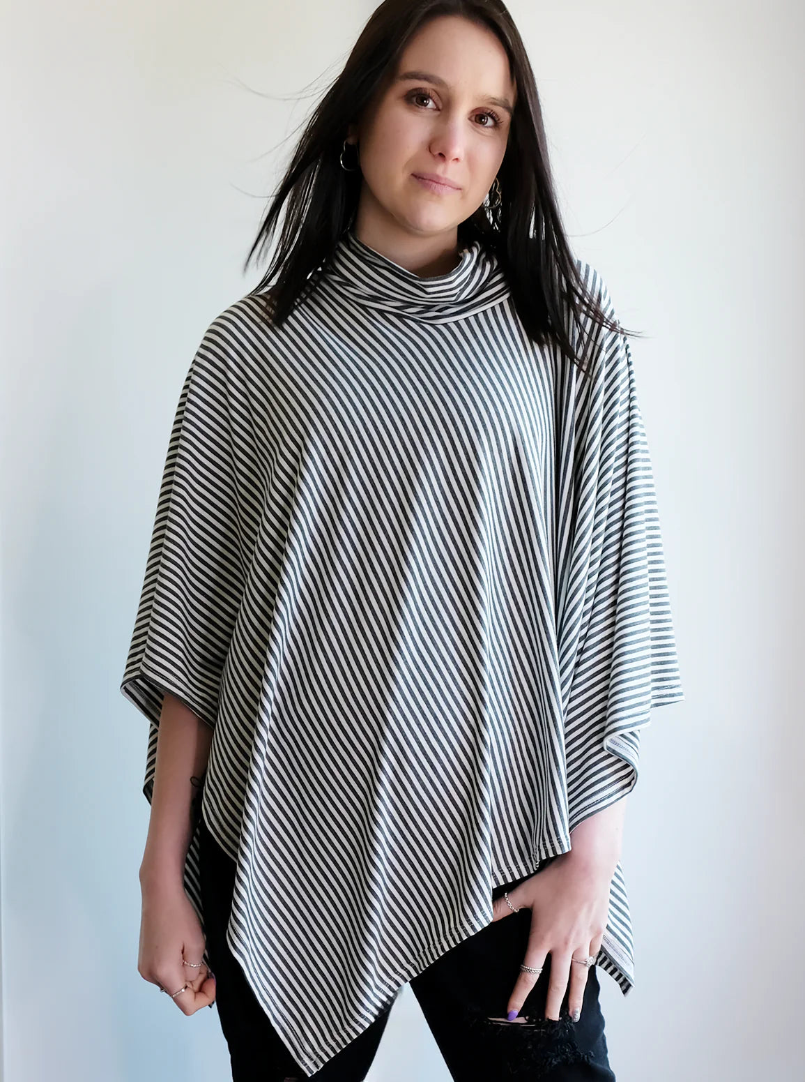 Bamboo Jersey - Charcoal Grey/White Stripes 4mm