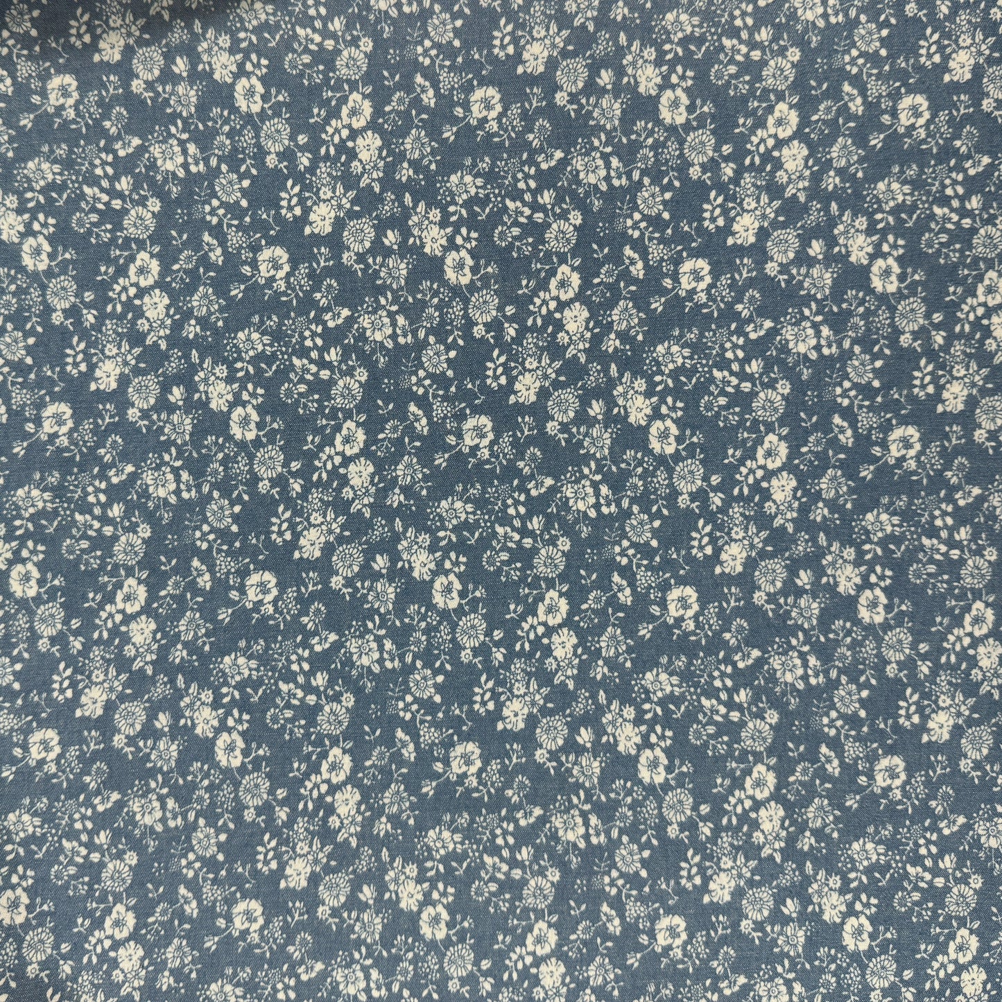 27" Remnant - Cotton Denim Print - Ditsy Floral