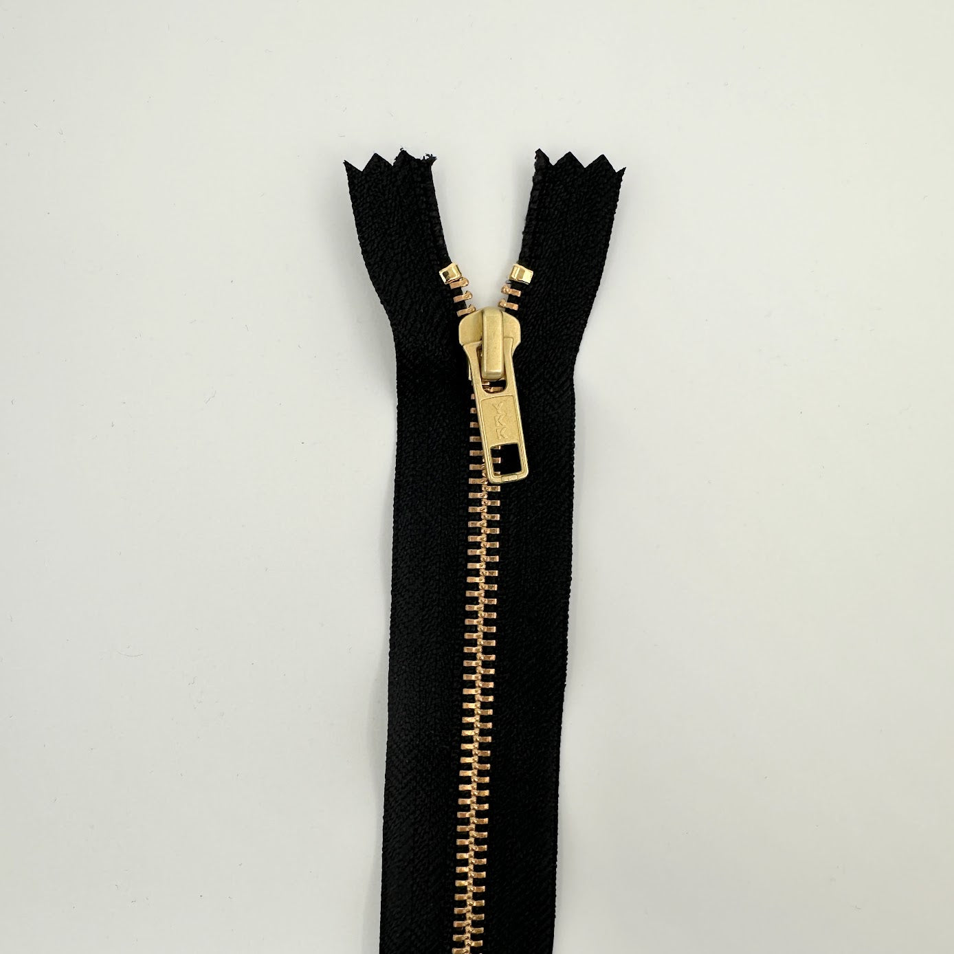 #5 Brass Jean / Pants Zippers - 6" - Black - Close Ended