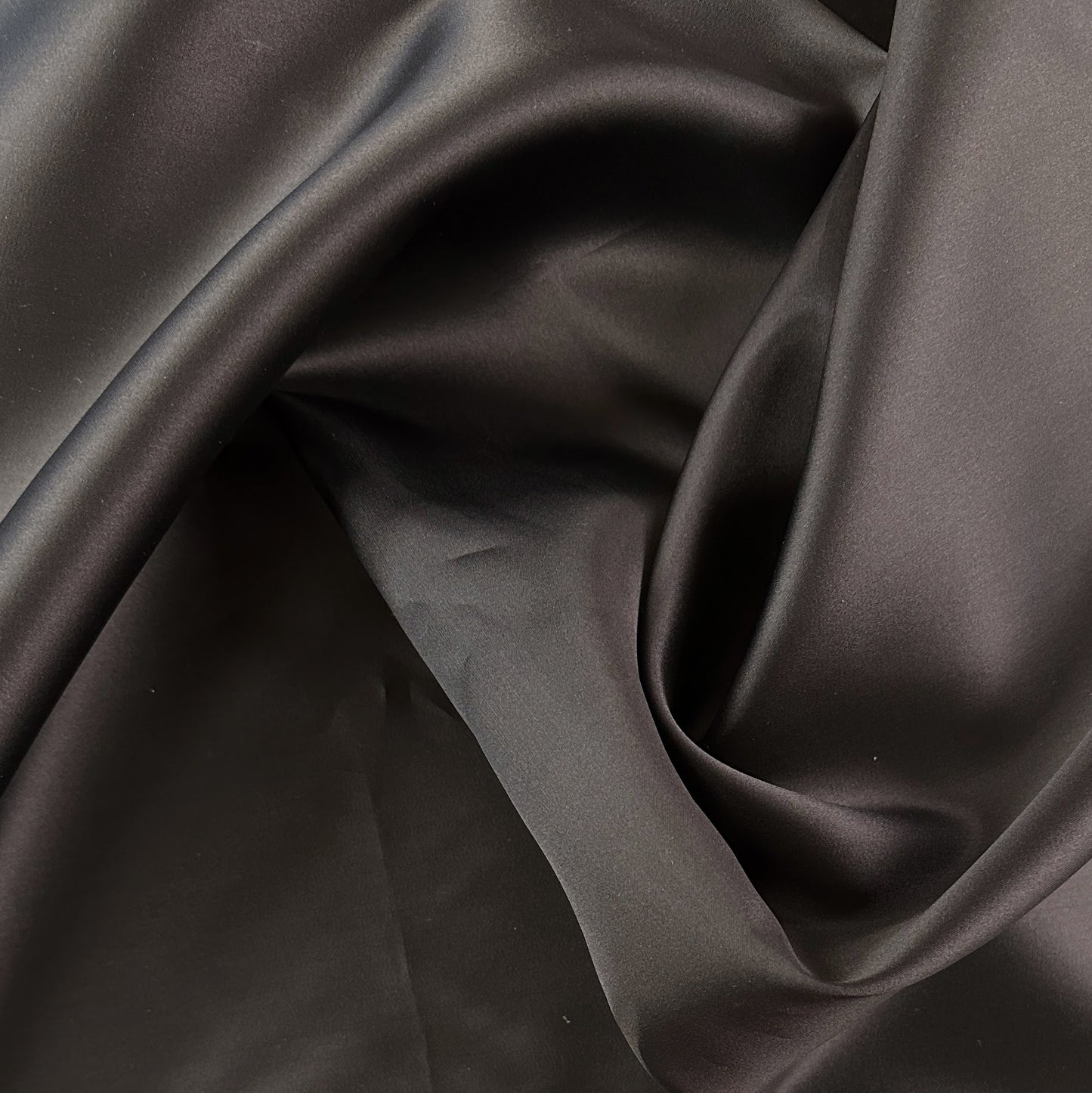 21" Remnant - Silk Organza - Black - 12mm - Deadstock