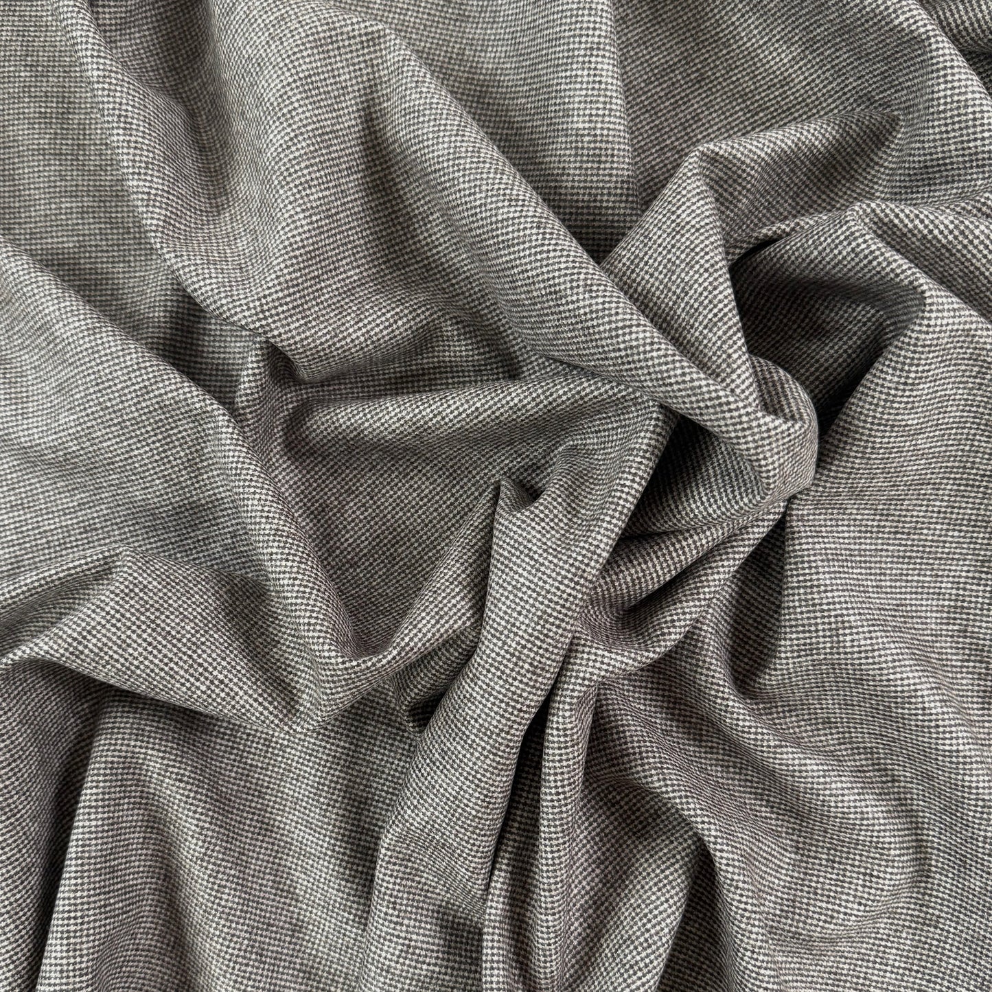Superfine Wool Tiny Houndstooth - Film Studio Deadstock