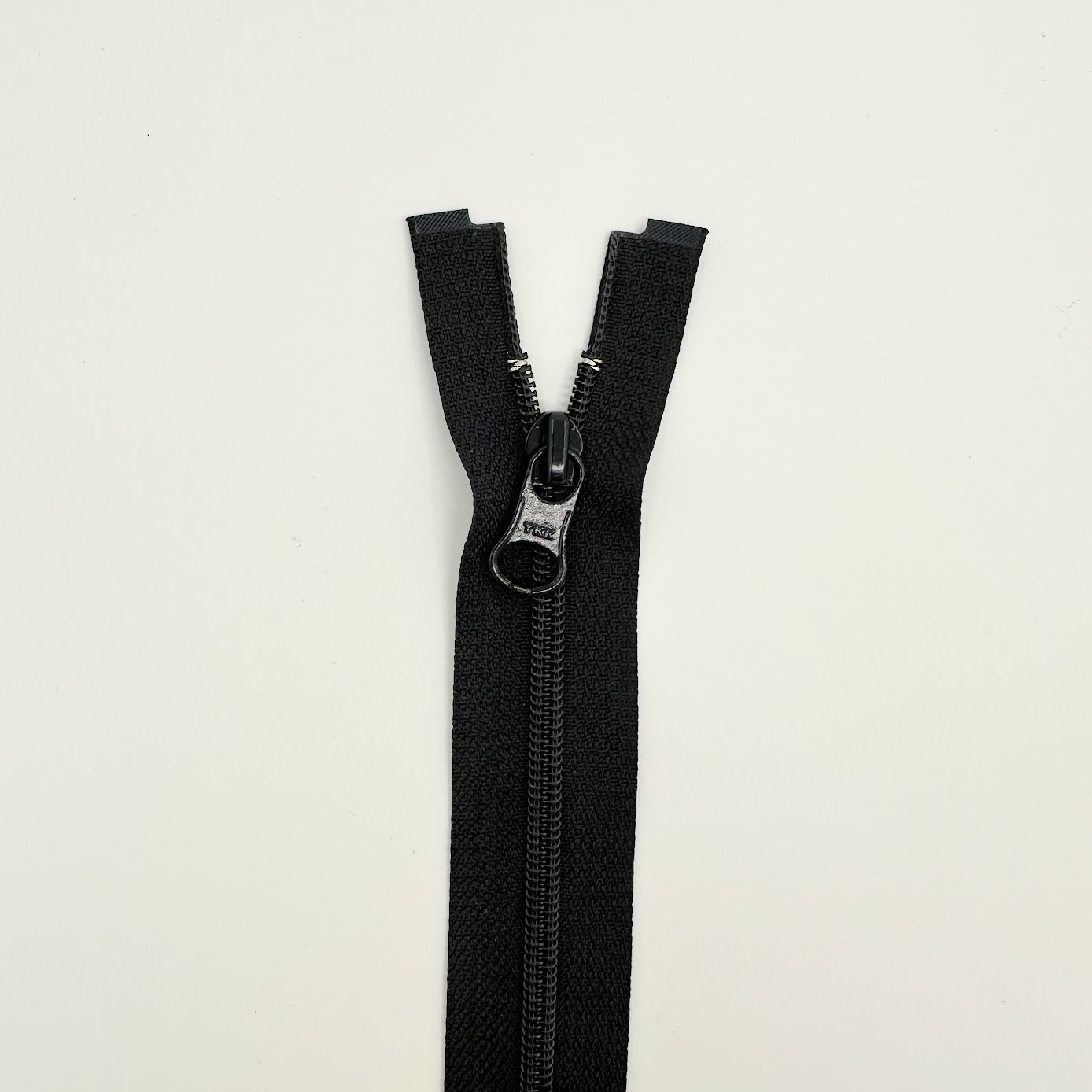 Midweight Open-End Zipper #4.5 39cm (15.5") - Black