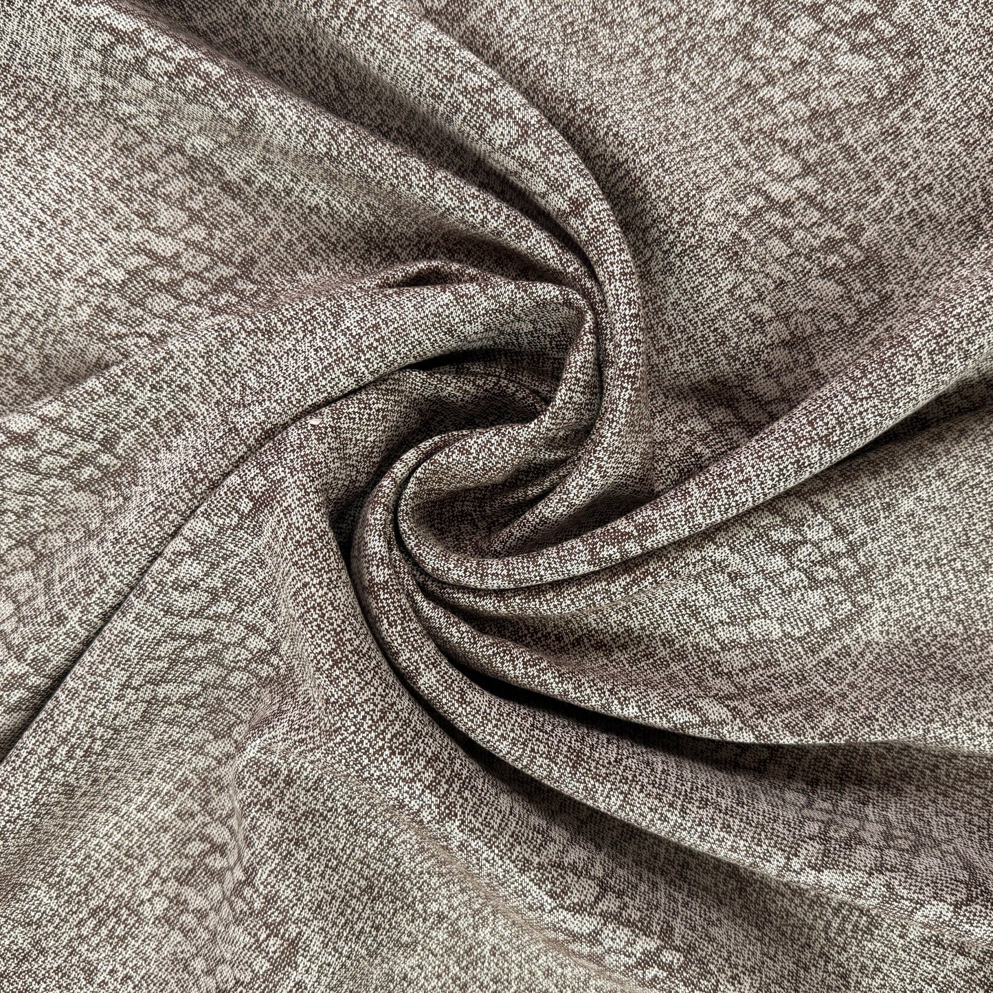 European Linen Jacquard - Snake Print  - 57-58"