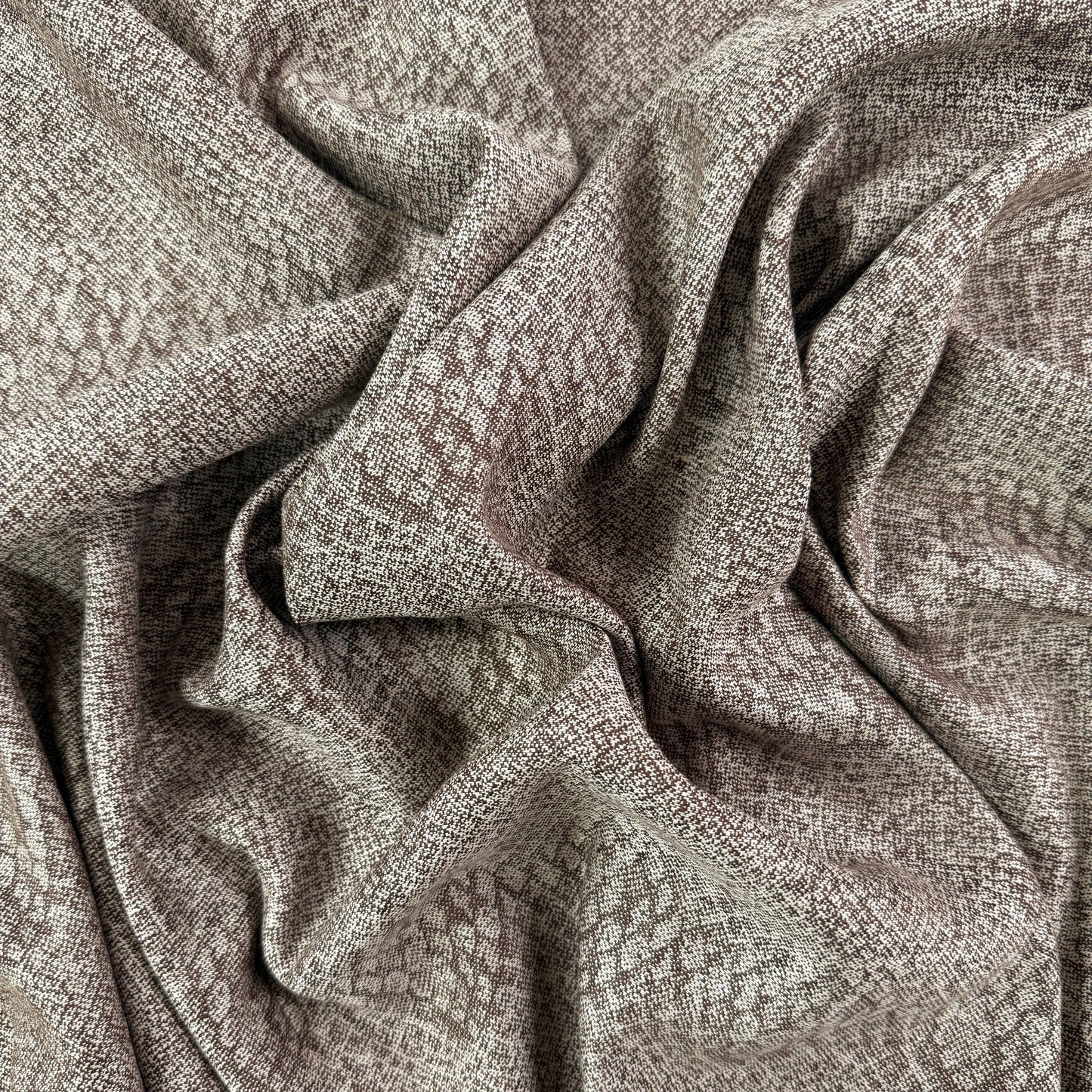 European Linen Jacquard - Snake Print  - 57-58"