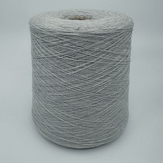 100% Cashmere Yarn - Deadstock Yarn - Bagno - Made in Italy - Pale Grey - Lace Weight - 100g