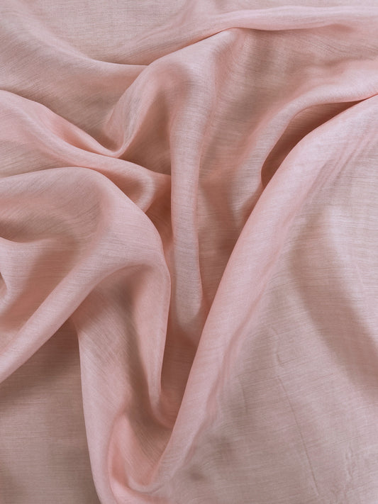 Bright pink satin fabric 100% silk — Tissus en Ligne