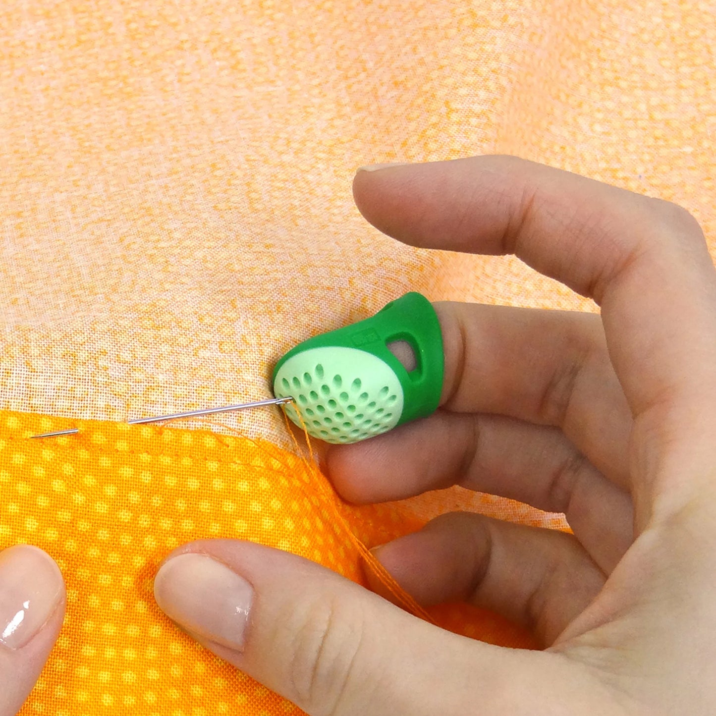 Dritz - Soft Comfort Thimble - Medium