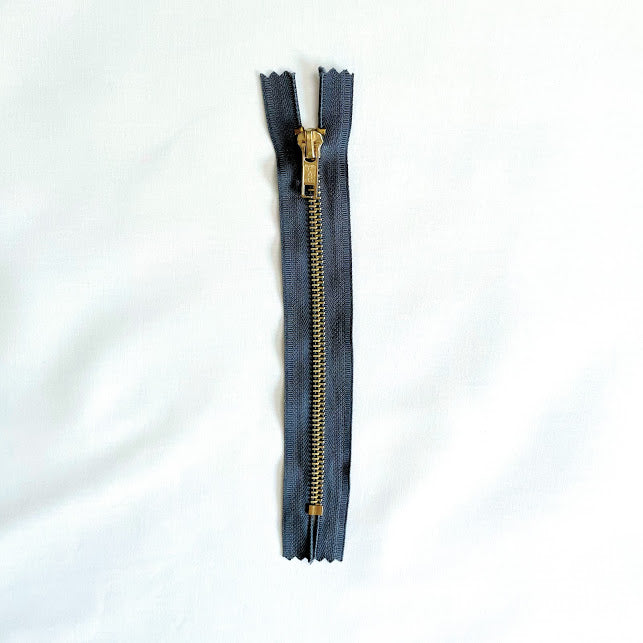 #5 Brass Jean Zippers - 7" - Grey - Close Ended