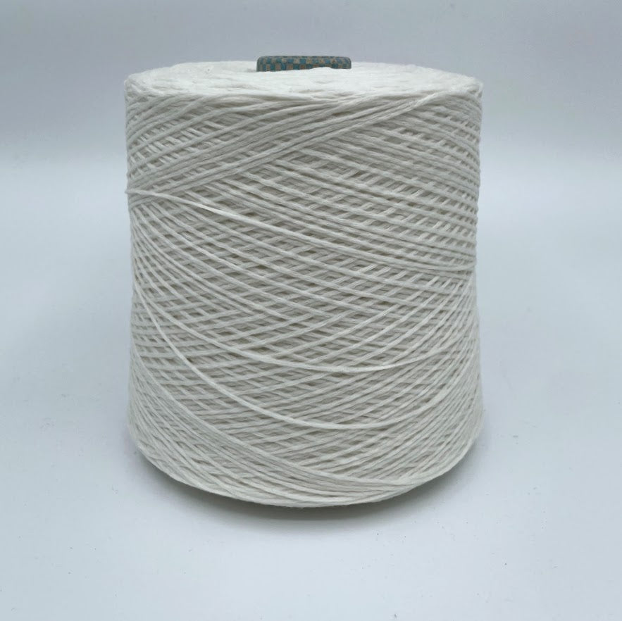 Cariaggi Piuma - 100% Cashmere Yarn - Made in Italy - Light Ivory - Sport Weight